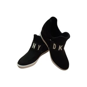 DKNY Black and White Slip On Tennis Shoes, So Cute! Size 9, NWT